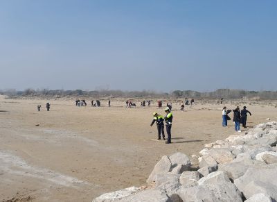 Pulizia della spiaggia